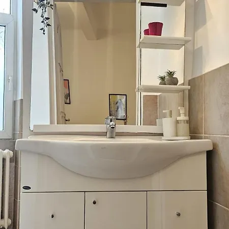 Апартаменти Sweet Dreams Peaceful Flat Piata Romana